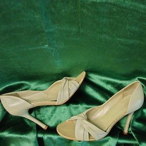 Open Toe Cross Strap Pumps